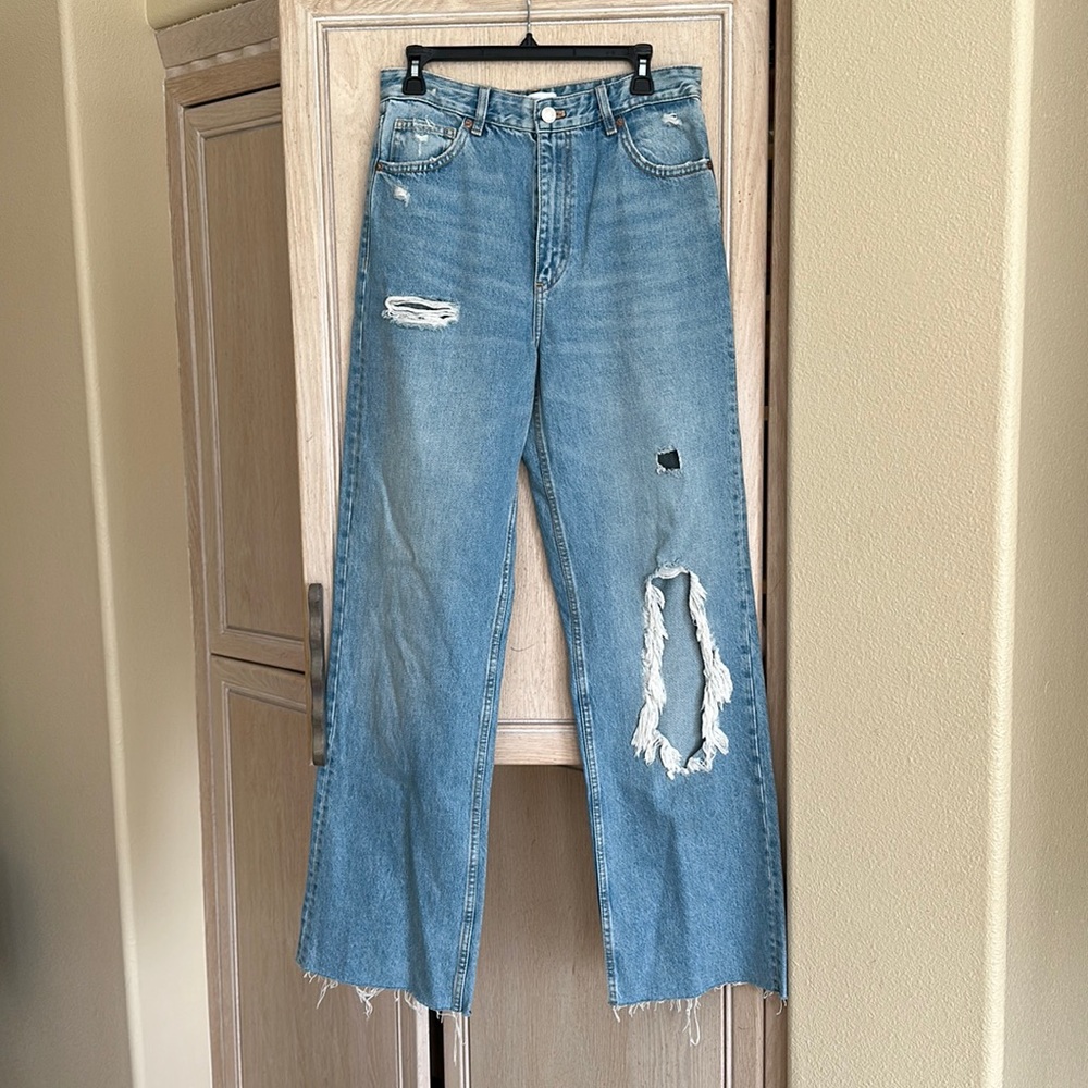 Zara Light Wash Distressed Wide-Leg Jeans